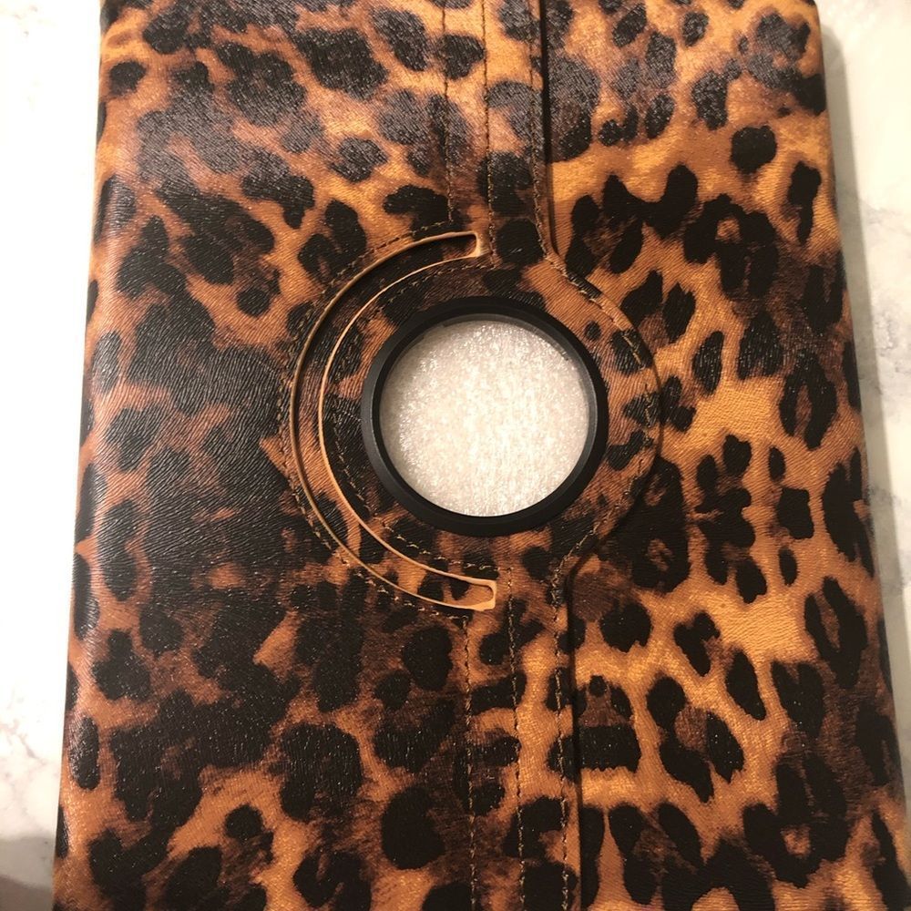 New Leopard Print  Ipad case 360 Degrees